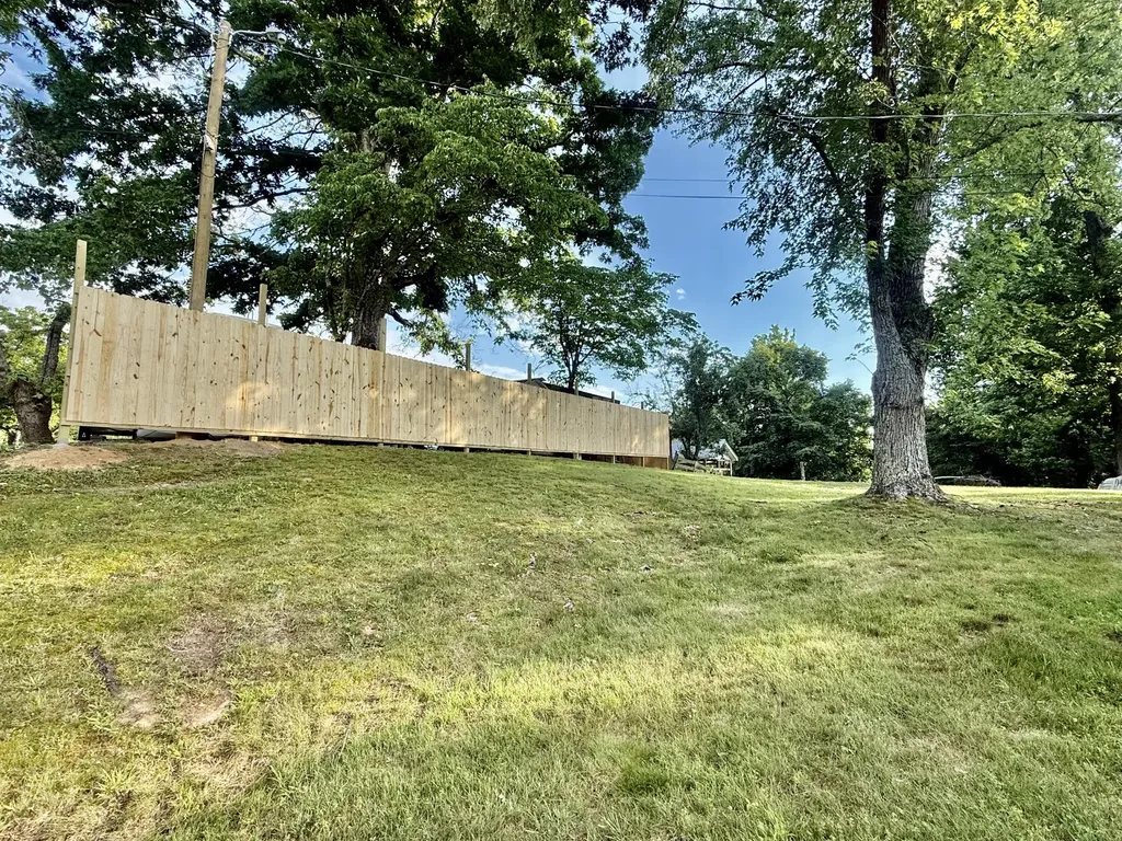 2247 Ky-2393 Monticello KY 42633