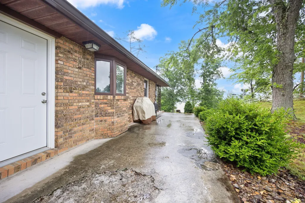 2247 Ky-2393 Monticello KY 42633