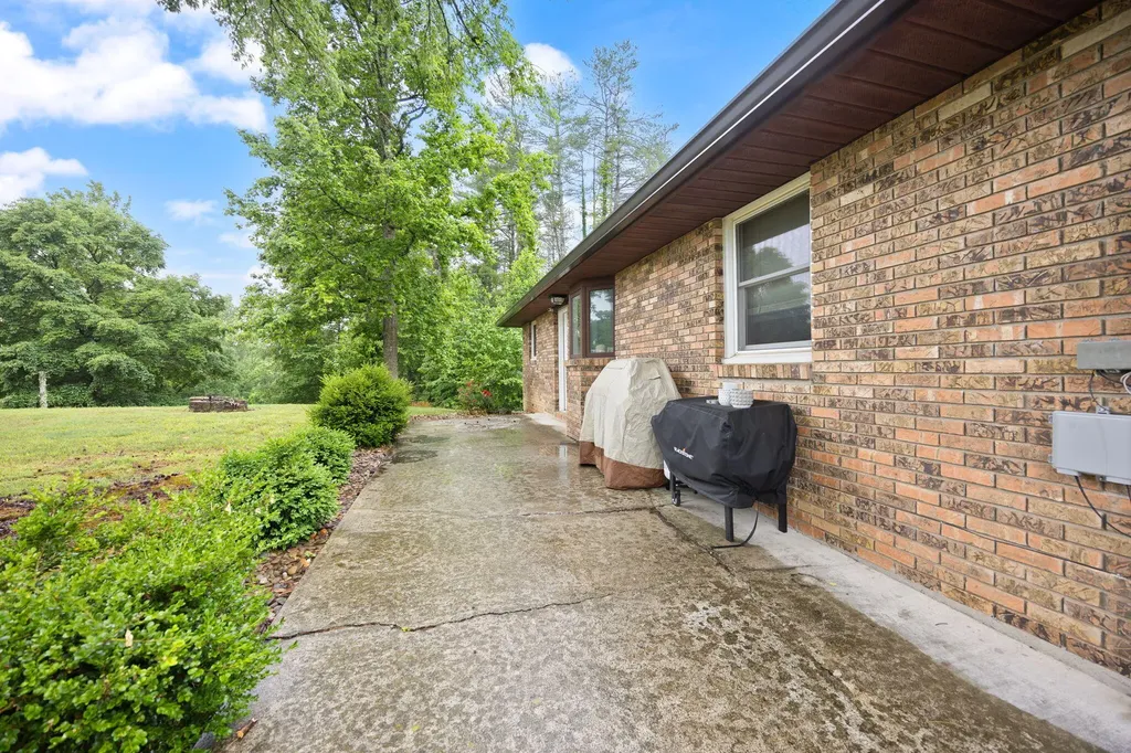 2247 Ky-2393 Monticello KY 42633
