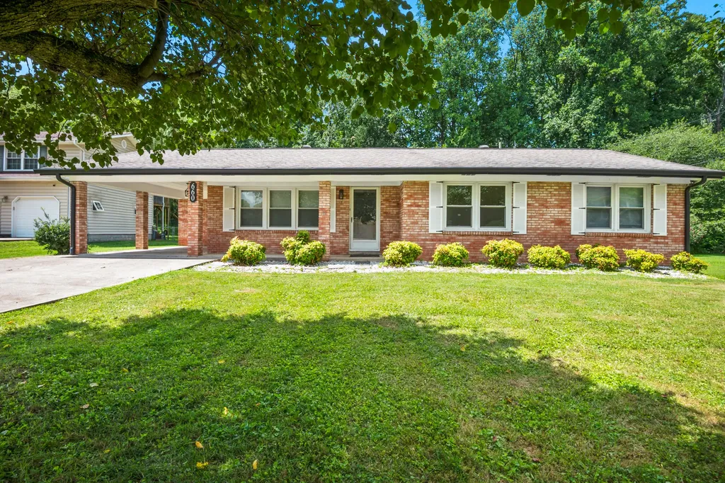 660 Oaklawn Circle Corbin KY 40701