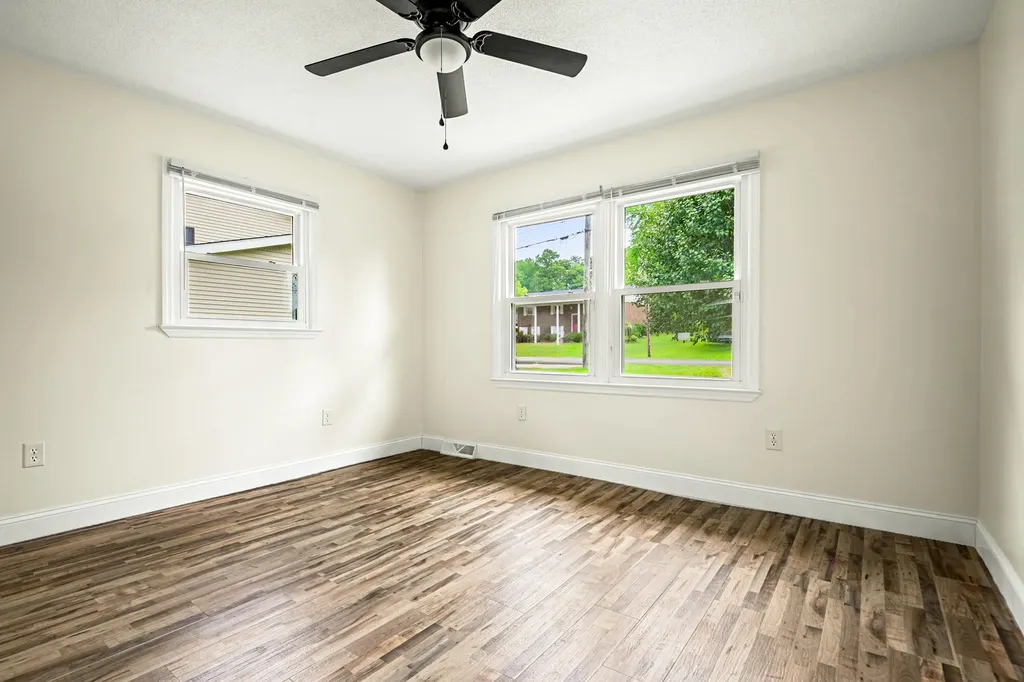 660 Oaklawn Circle Corbin KY 40701