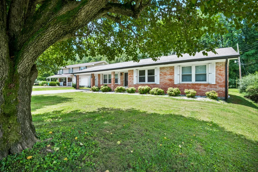 660 Oaklawn Circle Corbin KY 40701