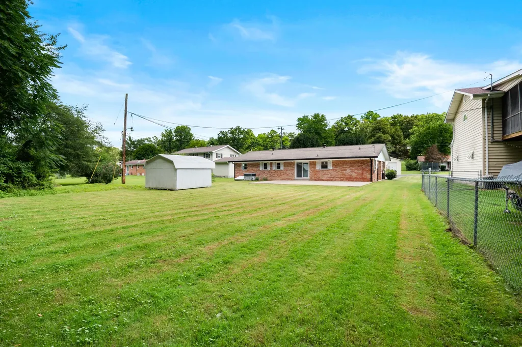 660 Oaklawn Circle Corbin KY 40701