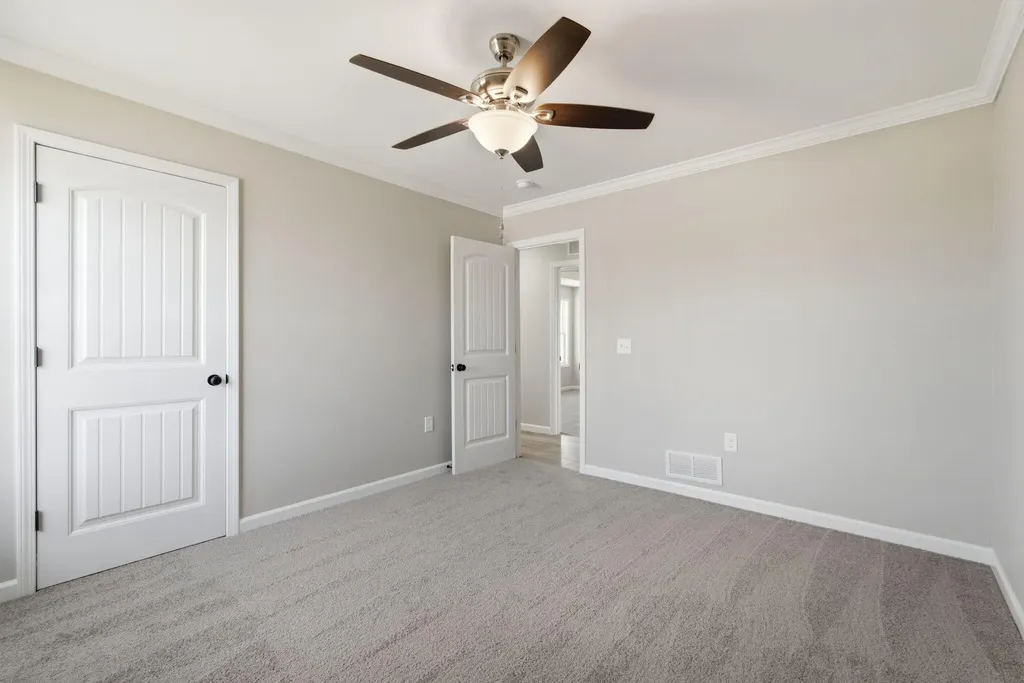 186 Charles Carr Drive Harrodsburg KY 40330