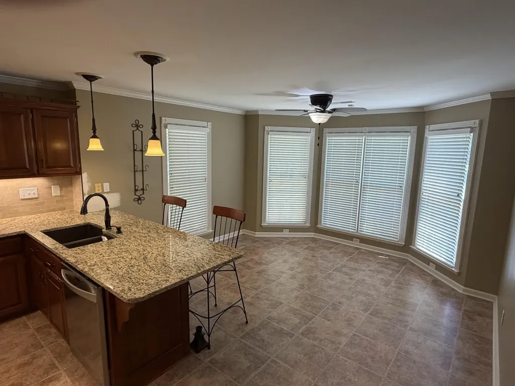 5650 Warrendale Drive Paducah KY 42003