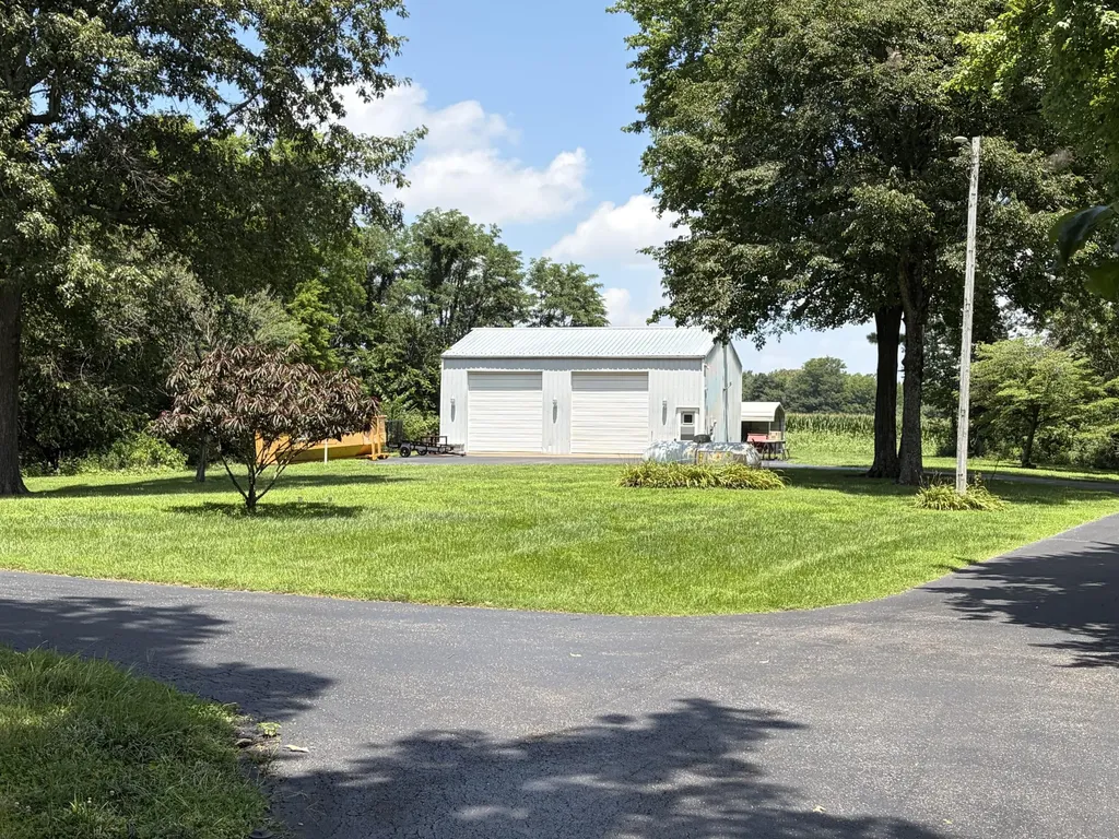 5650 Warrendale Drive Paducah KY 42003