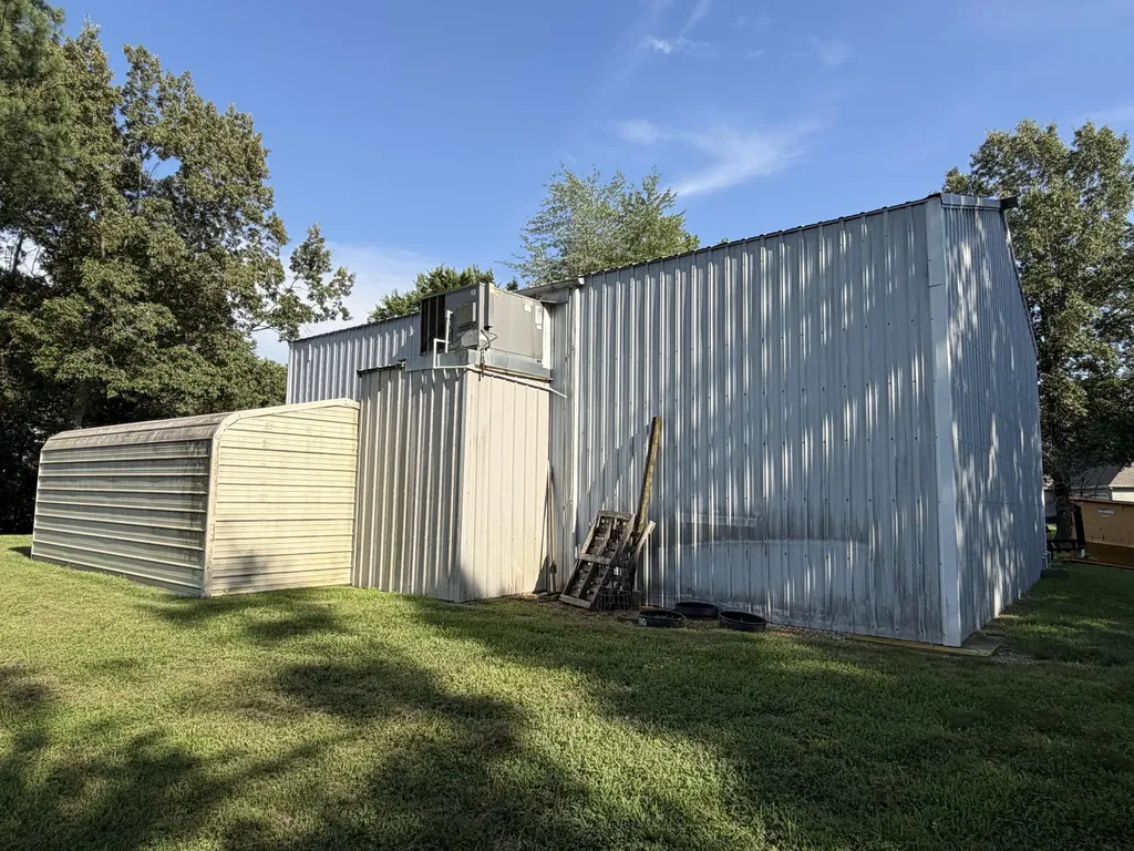5650 Warrendale Drive Paducah KY 42003