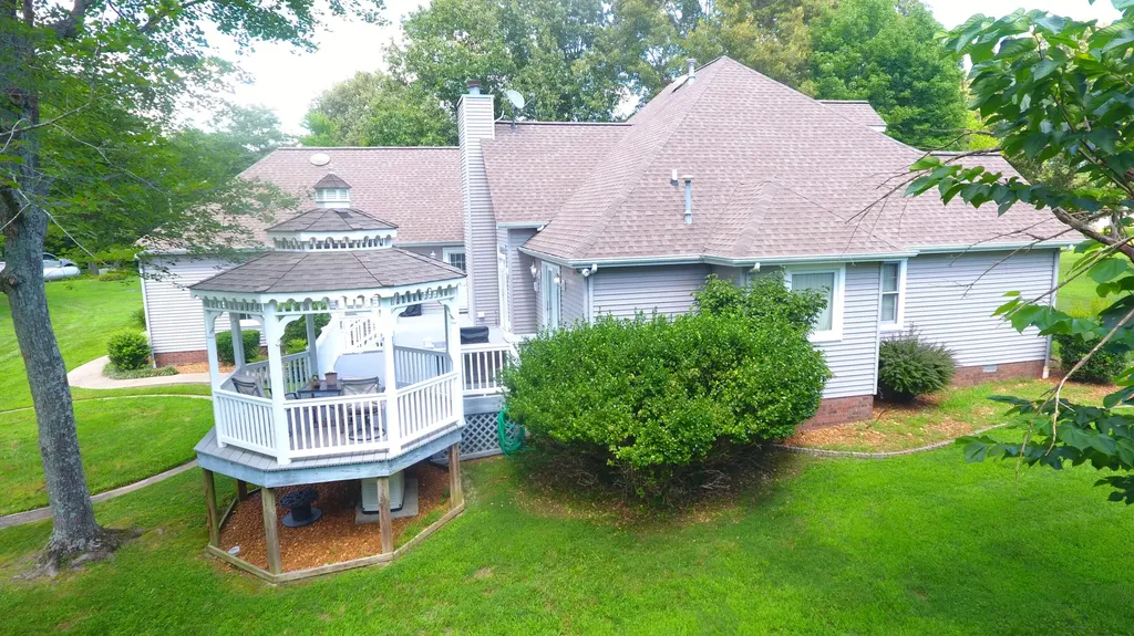 5650 Warrendale Drive Paducah KY 42003