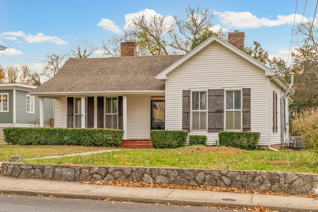 2120 S Main Street Hopkinsville KY 42240