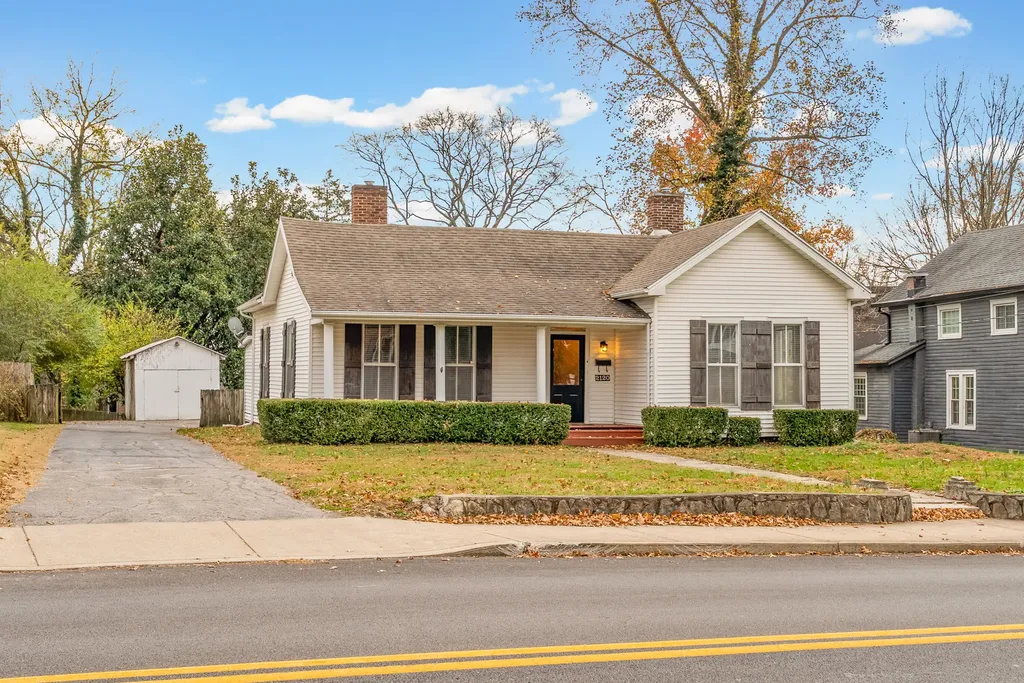 2120 S Main Street Hopkinsville KY 42240