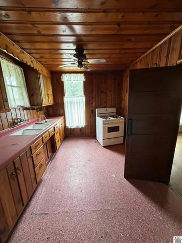 1244 N 12th Street Paducah KY 42001