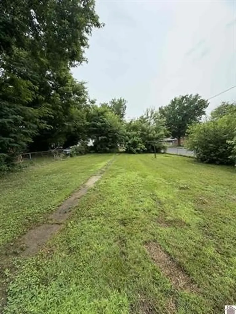 1244 N 12th Street Paducah KY 42001