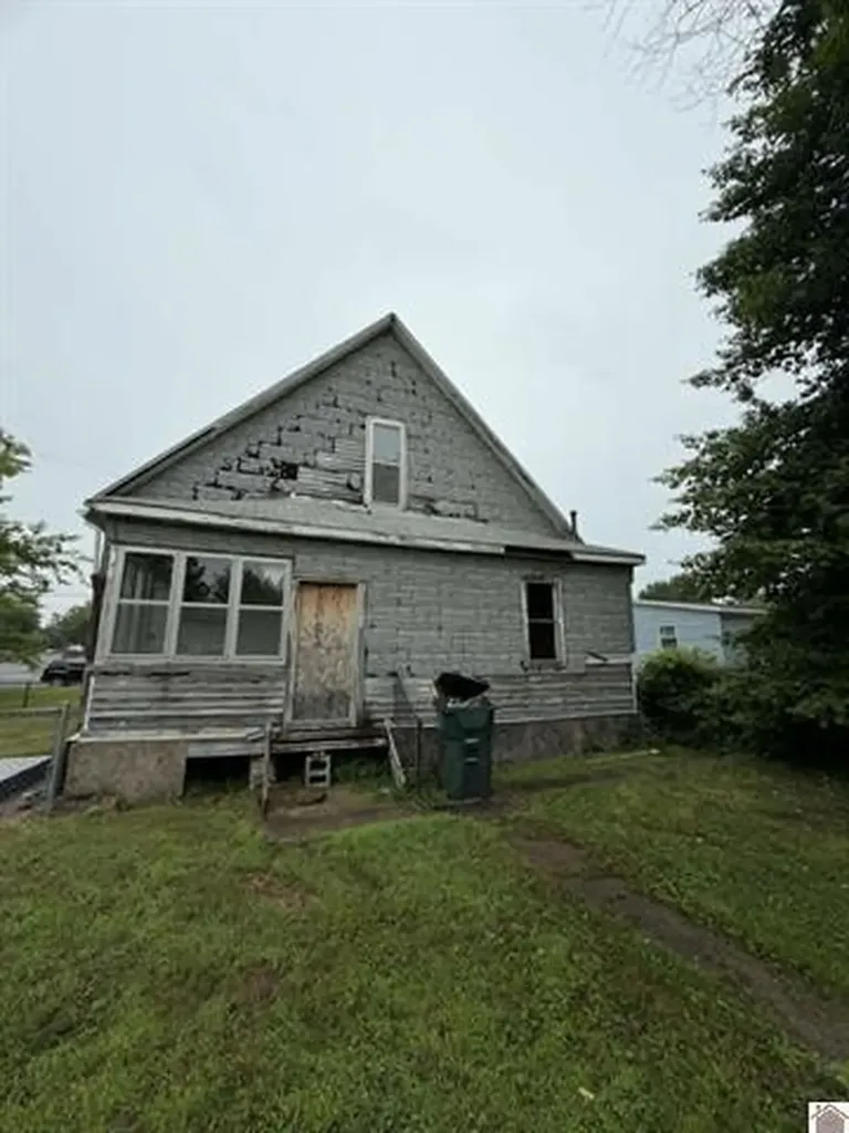 1244 N 12th Street Paducah KY 42001
