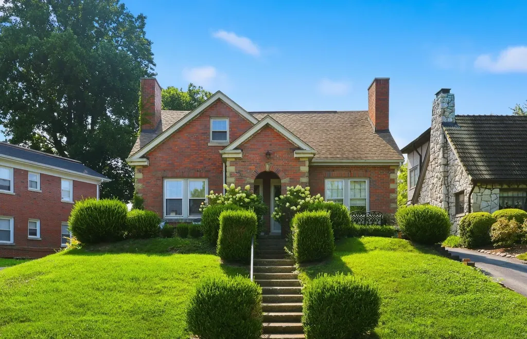 304-306 Ridgeway Road Lexington KY 40502