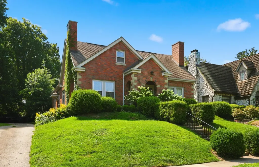 304-306 Ridgeway Road Lexington KY 40502