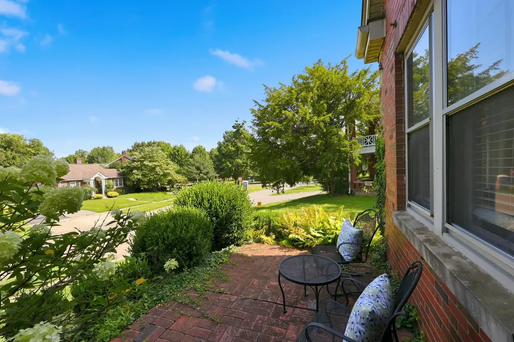 304-306 Ridgeway Road Lexington KY 40502