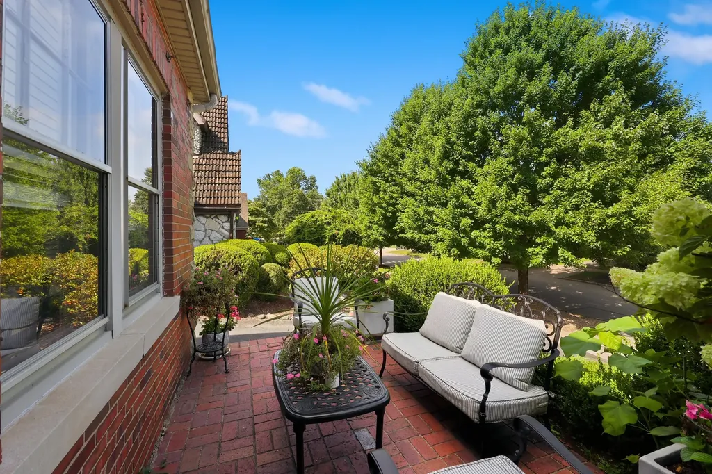 304-306 Ridgeway Road Lexington KY 40502