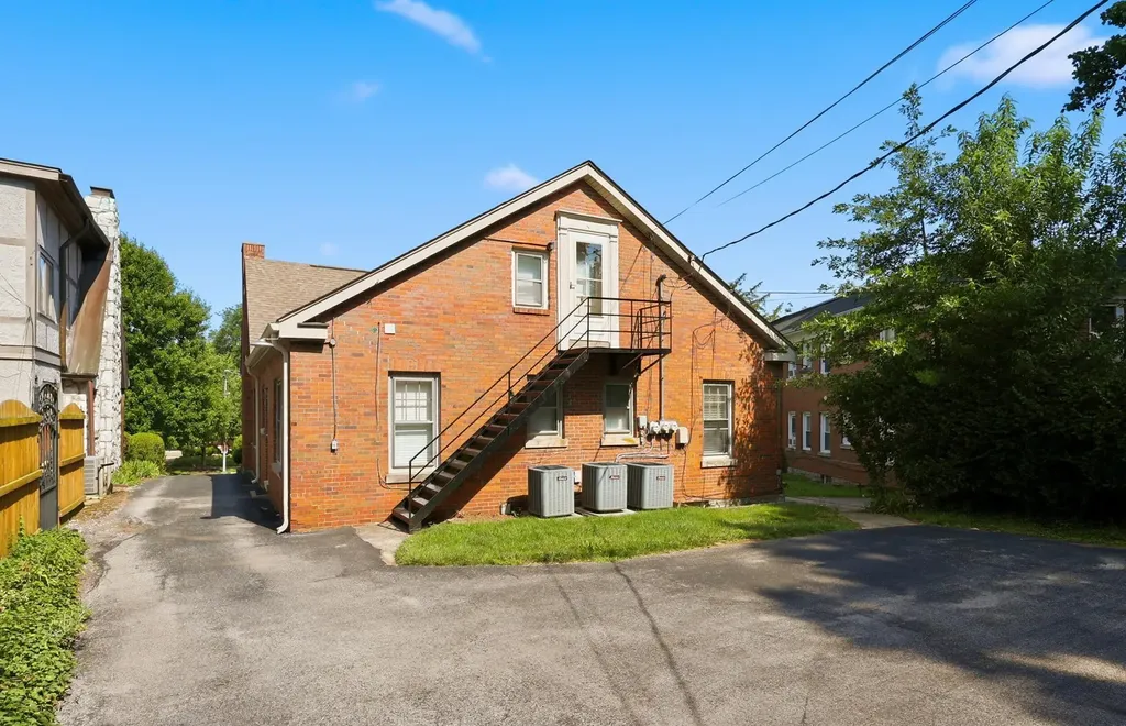 304-306 Ridgeway Road Lexington KY 40502