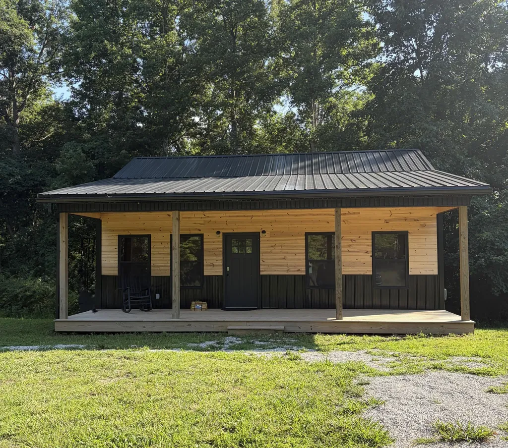 4728 Amos Ridge Road Frenchburg KY 40322