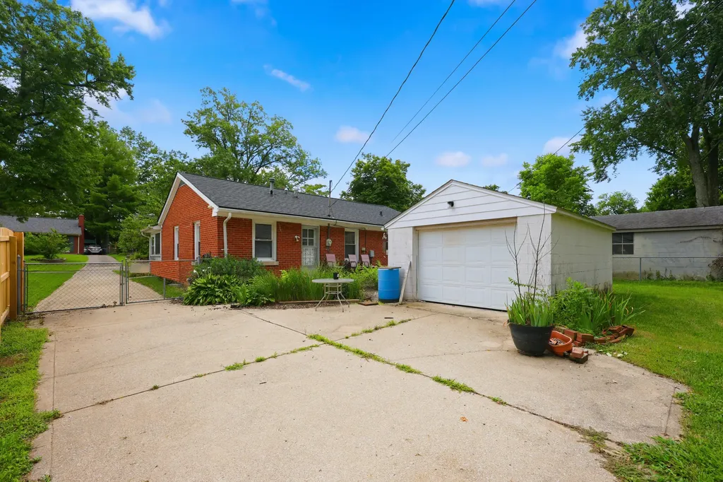 2321 Southview Drive Lexington KY 40503
