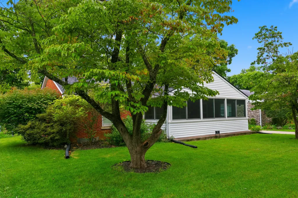 2321 Southview Drive Lexington KY 40503