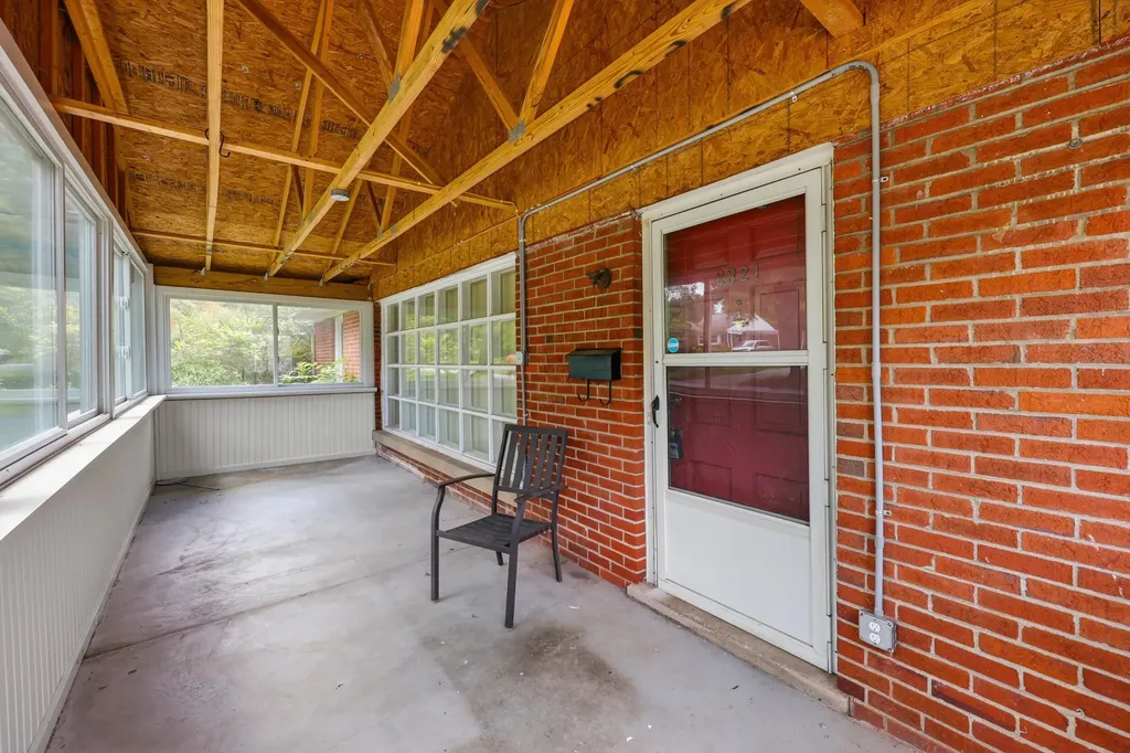 2321 Southview Drive Lexington KY 40503