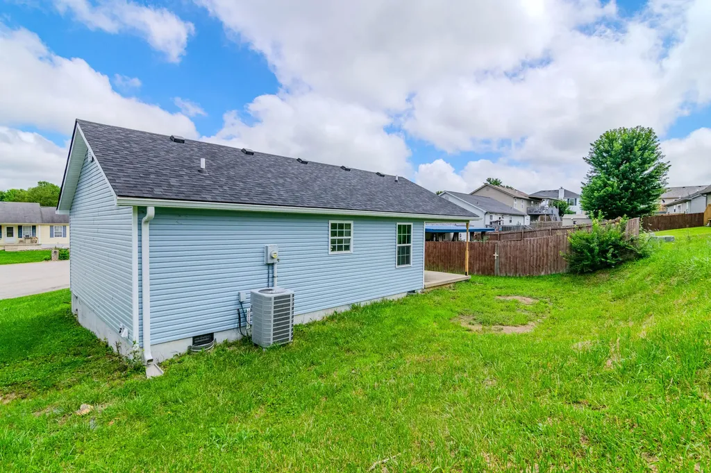 210 Shannon Court Winchester KY 40391
