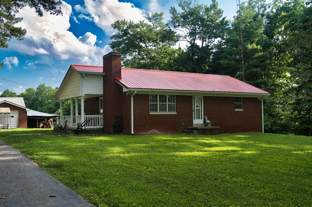 1321 Ky-80 Windsor KY 42565