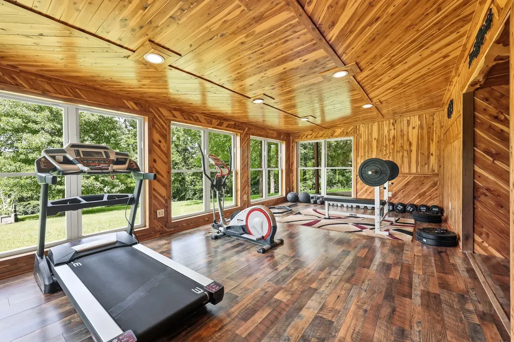 131 Jennifer Drive Lancaster KY 40444