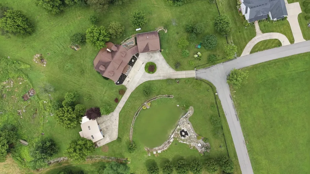 131 Jennifer Drive Lancaster KY 40444
