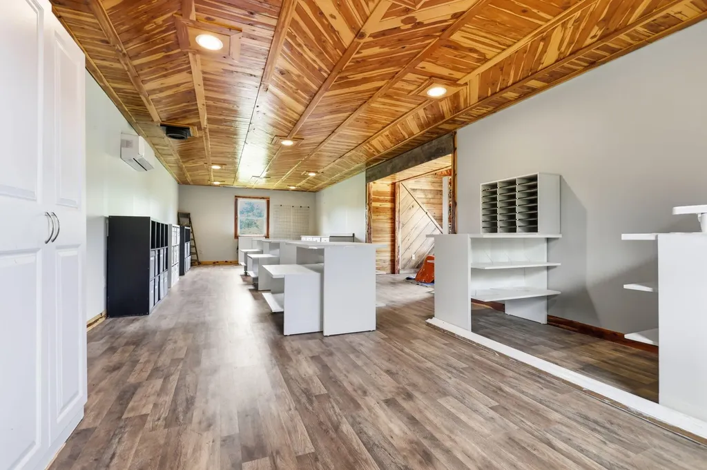 131 Jennifer Drive Lancaster KY 40444