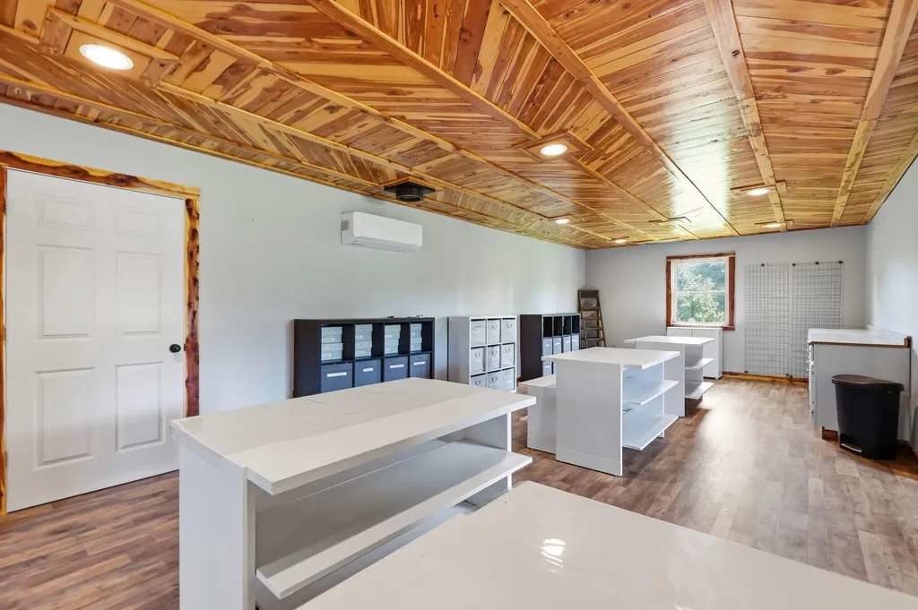 131 Jennifer Drive Lancaster KY 40444