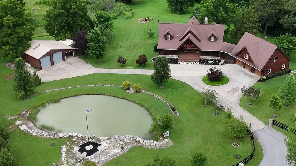 131 Jennifer Drive Lancaster KY 40444