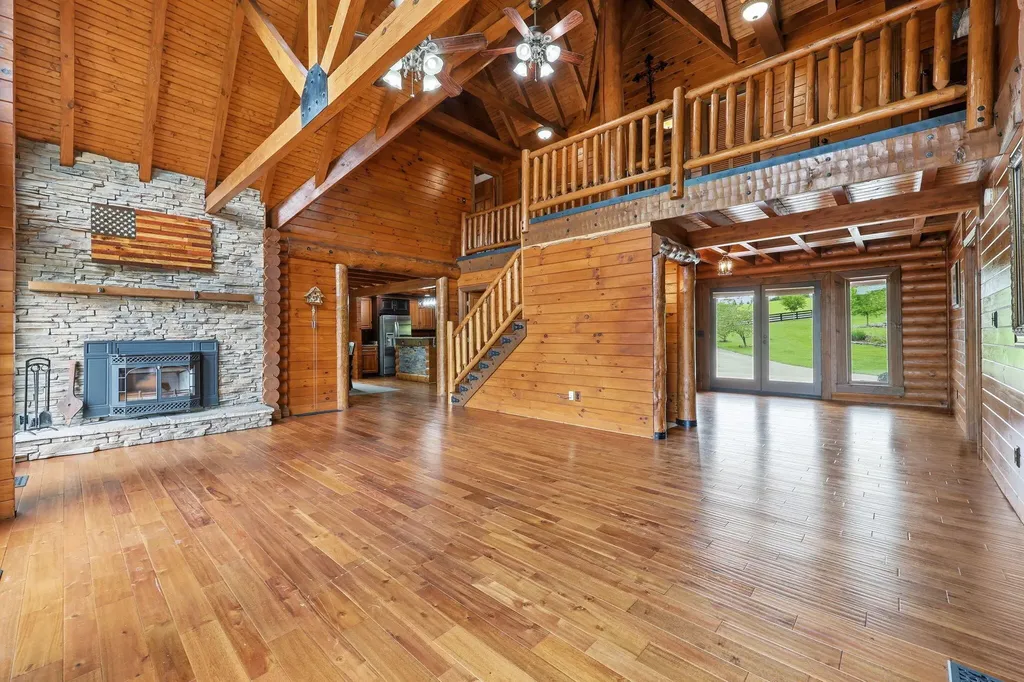 131 Jennifer Drive Lancaster KY 40444