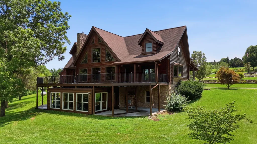 131 Jennifer Drive Lancaster KY 40444