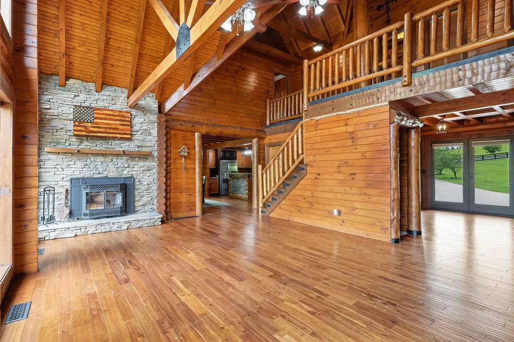 131 Jennifer Drive Lancaster KY 40444