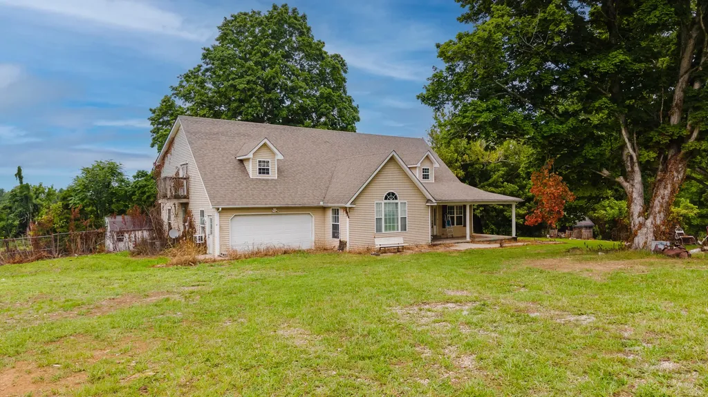 2416 Meador Port Oliver Road Scottsville KY 42164