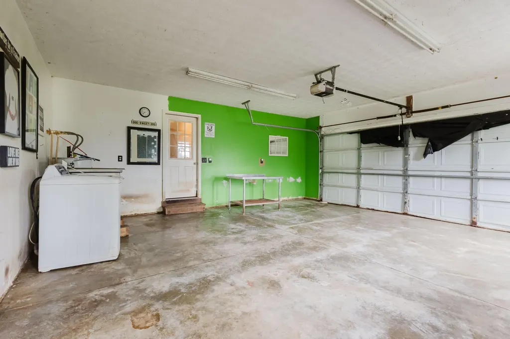 2416 Meador Port Oliver Road Scottsville KY 42164