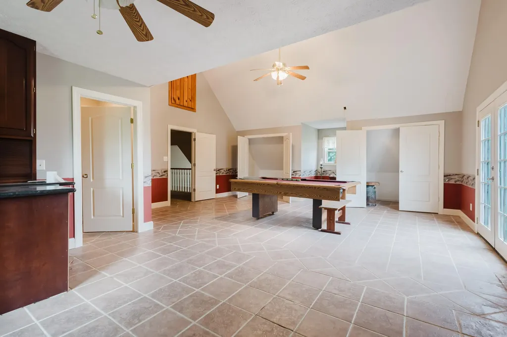 2416 Meador Port Oliver Road Scottsville KY 42164