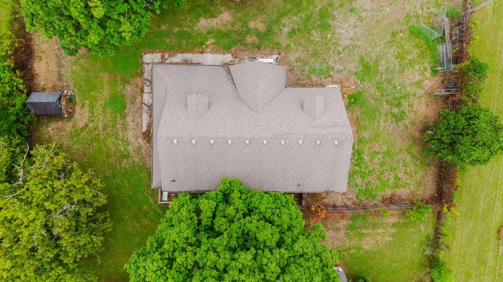 2416 Meador Port Oliver Road Scottsville KY 42164
