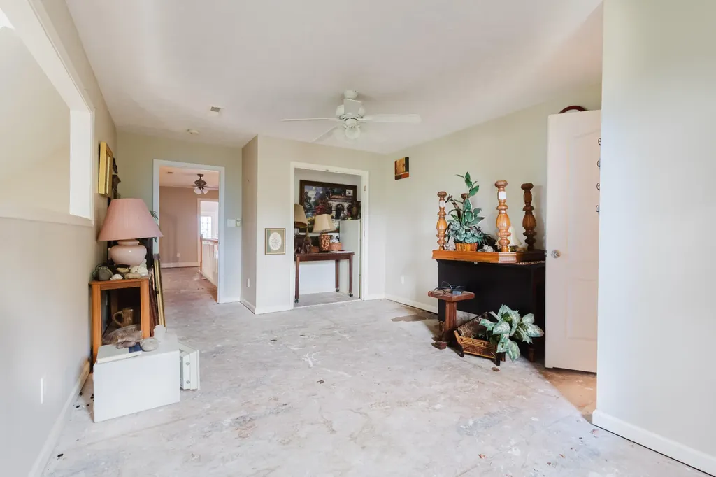 2416 Meador Port Oliver Road Scottsville KY 42164