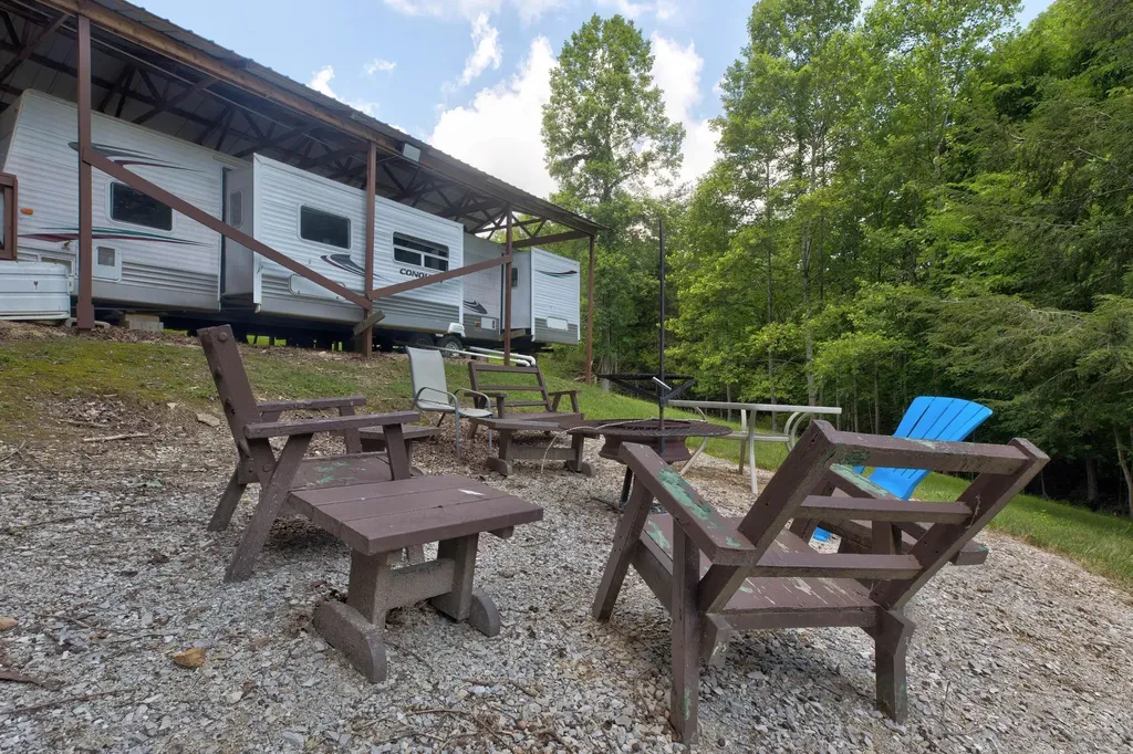 4 Fern Drive Wellington KY 40387
