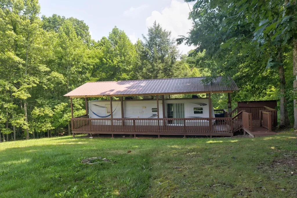 4 Fern Drive Wellington KY 40387
