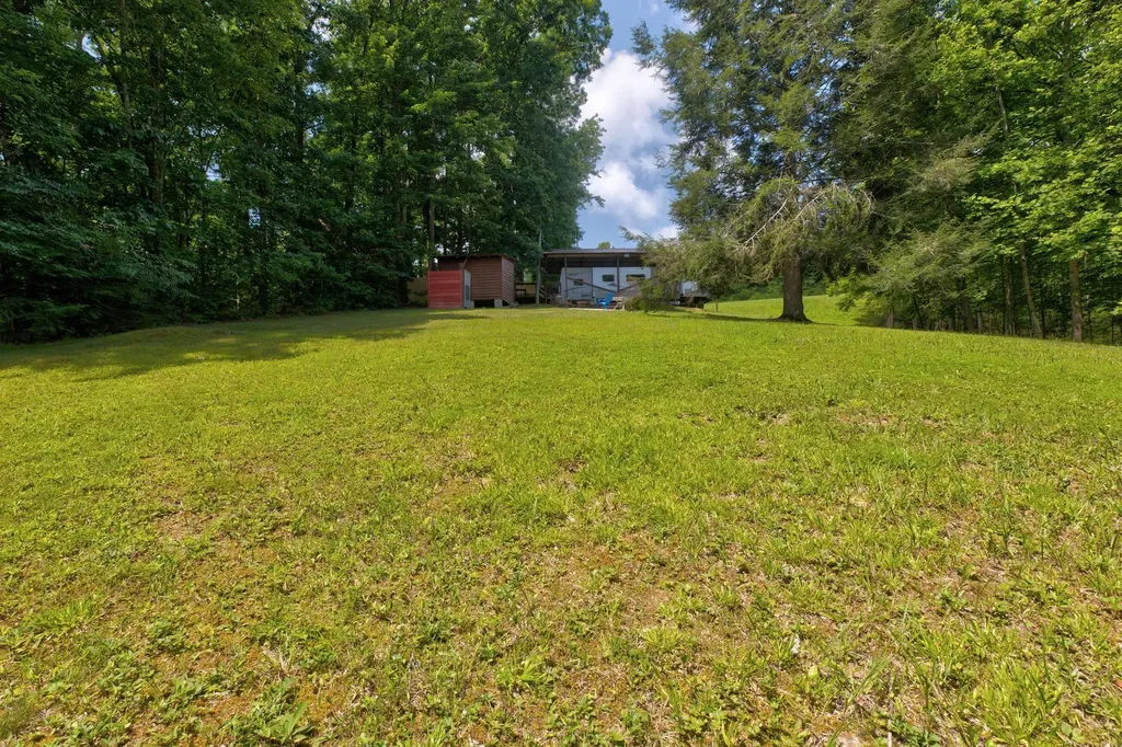 4 Fern Drive Wellington KY 40387
