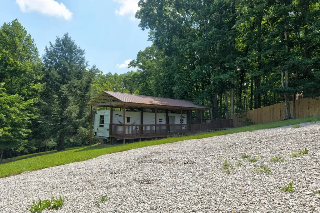 4 Fern Drive Wellington KY 40387