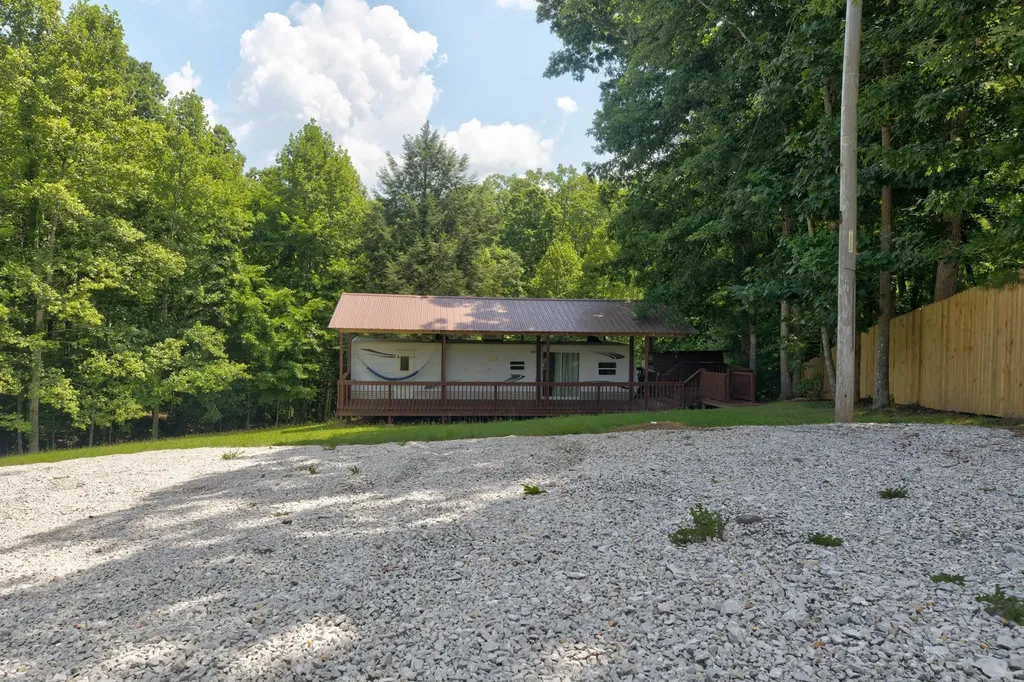 4 Fern Drive Wellington KY 40387