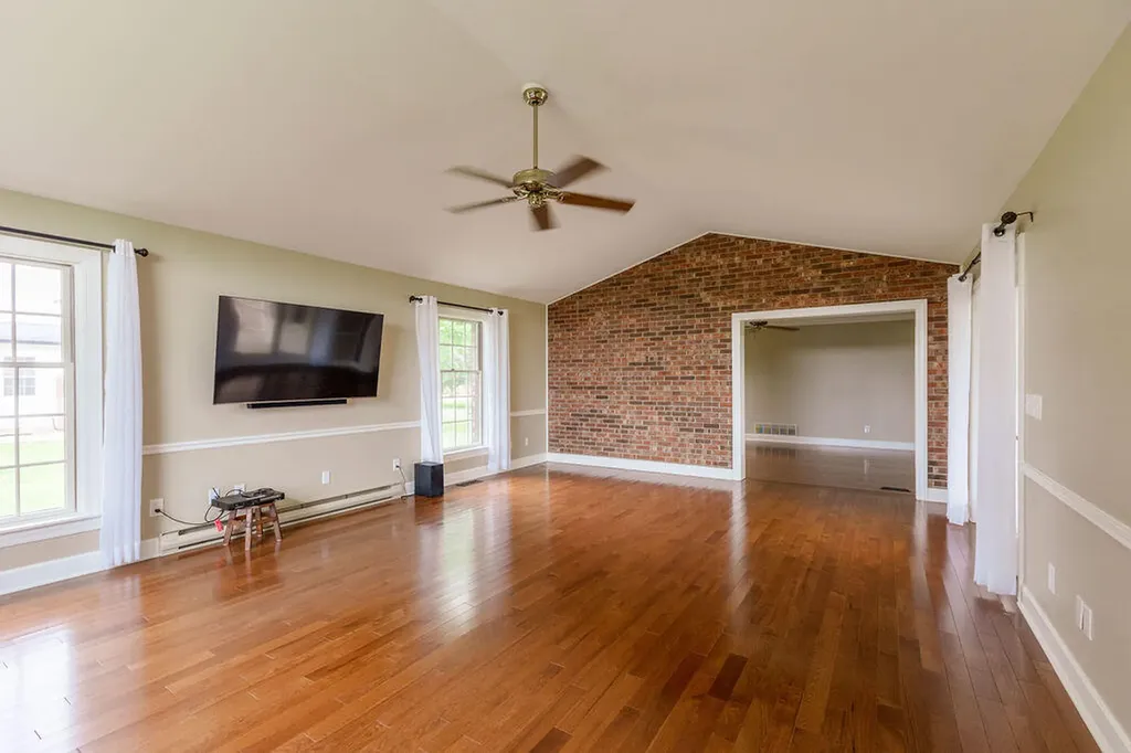121 Glascock Drive Flemingsburg KY 41041