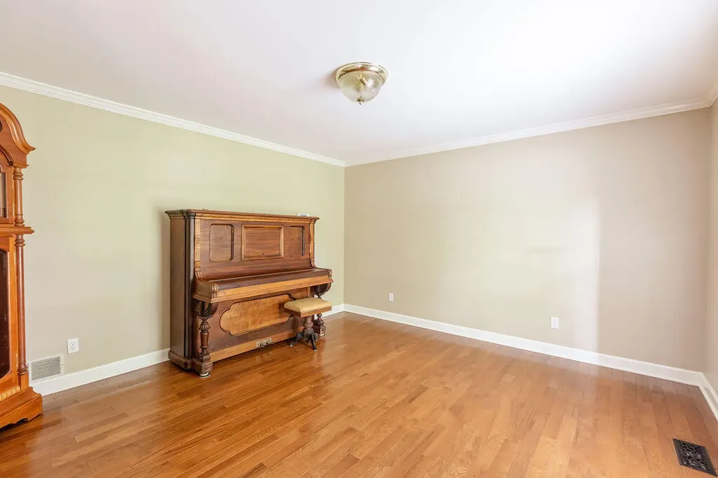 121 Glascock Drive Flemingsburg KY 41041