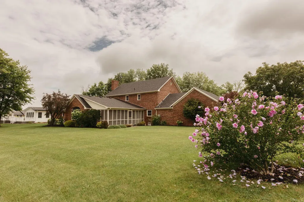 121 Glascock Drive Flemingsburg KY 41041