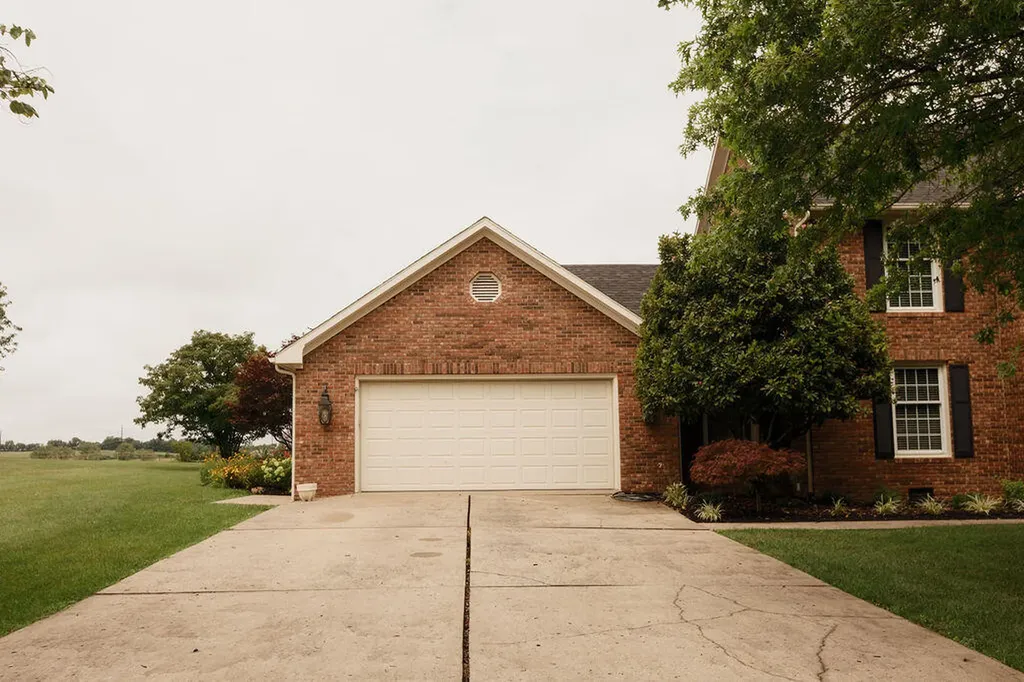 121 Glascock Drive Flemingsburg KY 41041